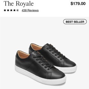 Never worn Greats black sneakers